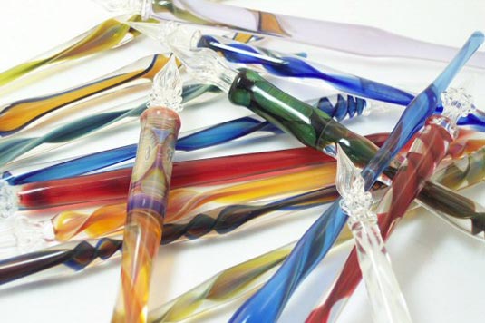 Ernst glass pens are dip-style pens